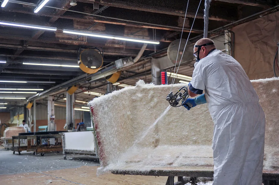 Spray-up process (source: Arrowhead Plastic Engineering)