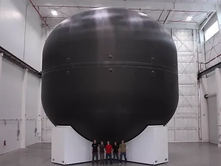 SpaceX carbon fiber fuel tank
