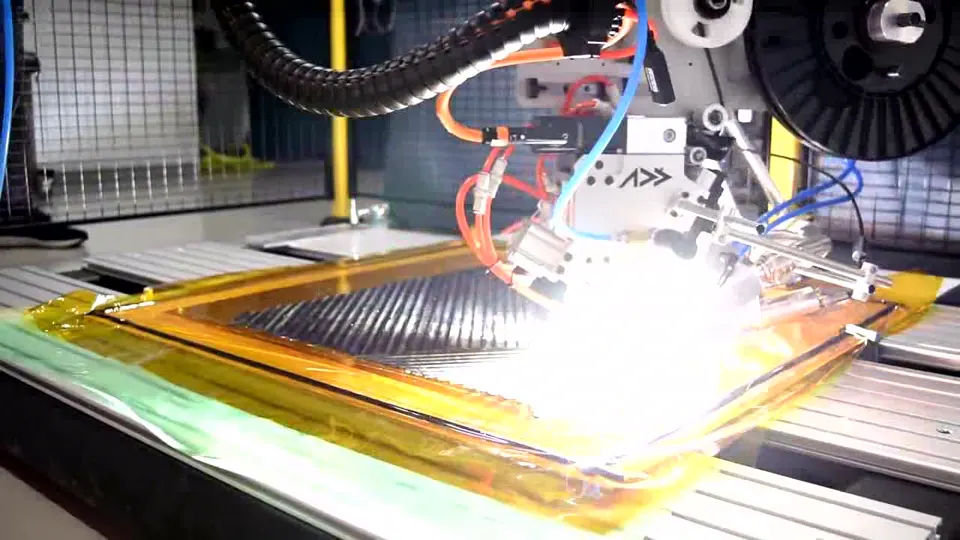 humm3 robotic system performing thermoplastic composite layup
