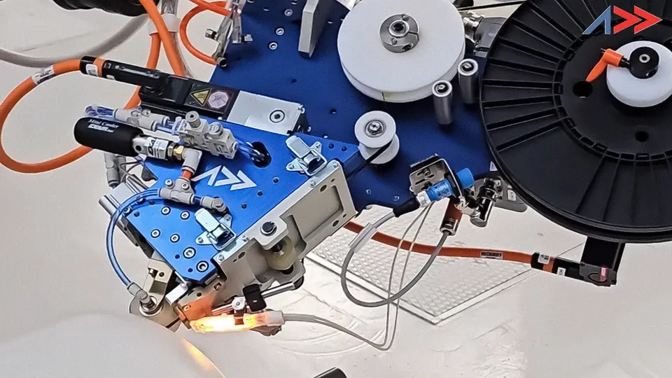 Introduction to the AFP-XS compact fiber placement system
